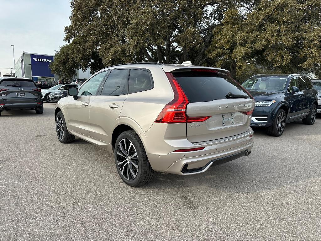 new 2025 Volvo XC60 car, priced at $54,585