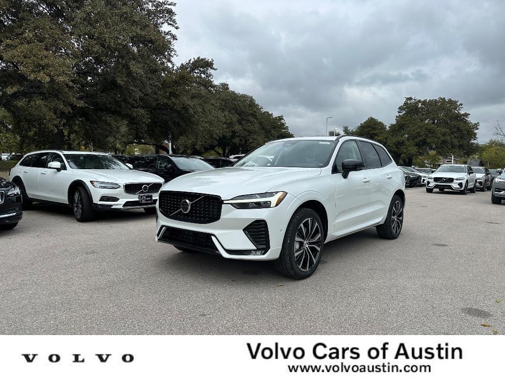 new 2025 Volvo XC60 car, priced at $54,585