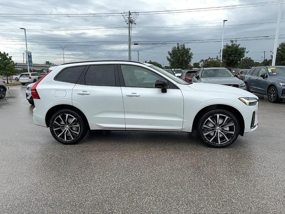 new 2025 Volvo XC60 car, priced at $56,525