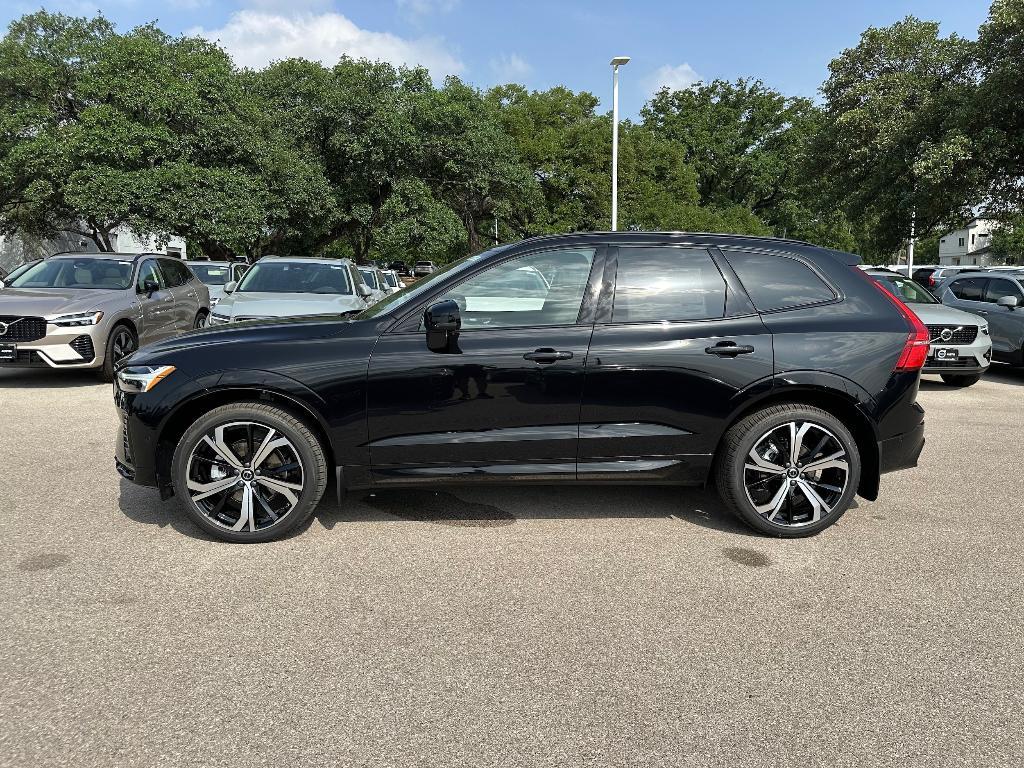 new 2025 Volvo XC60 car, priced at $62,625