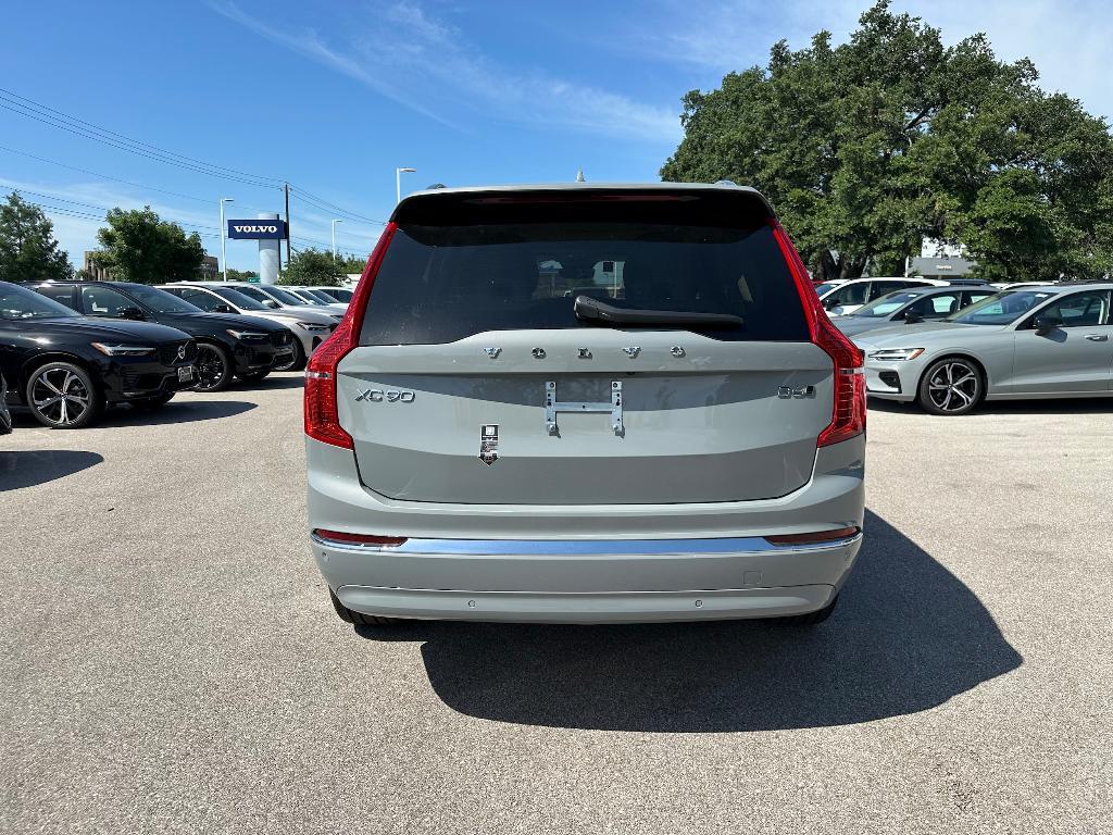 new 2025 Volvo XC90 car, priced at $66,395