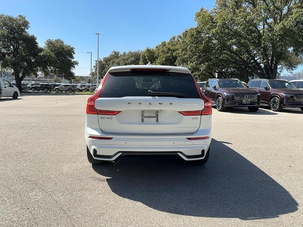 used 2022 Volvo XC60 car, priced at $34,995