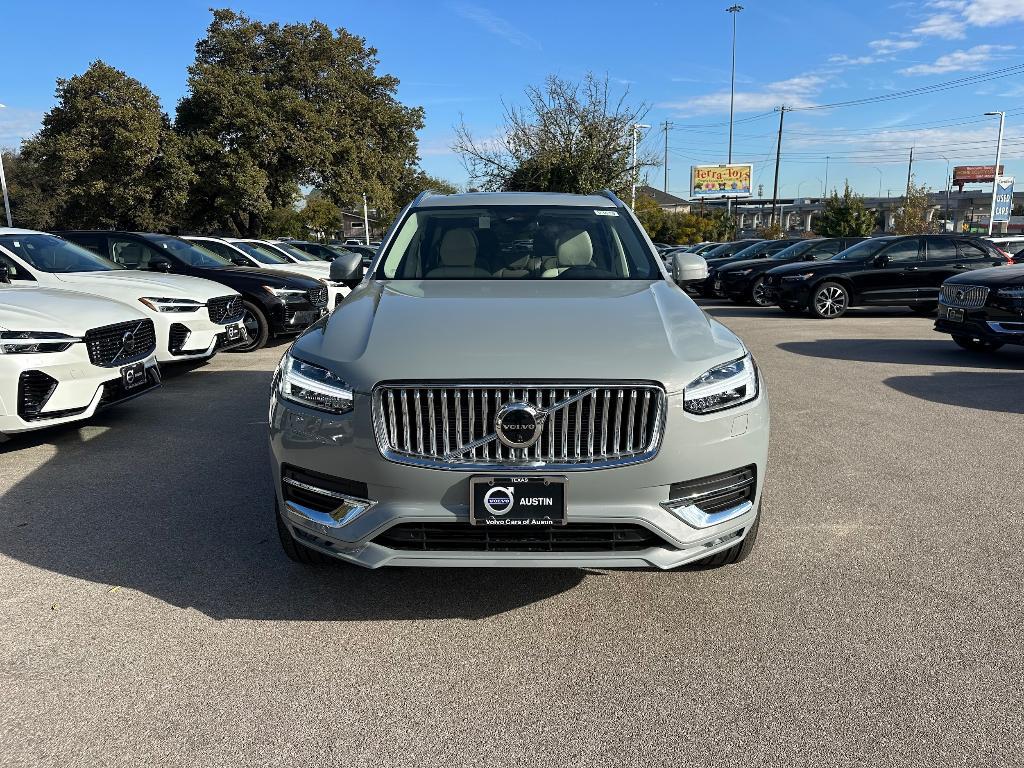 new 2025 Volvo XC90 car, priced at $67,265