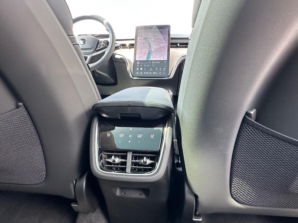 new 2025 Volvo EX90 car, priced at $90,405