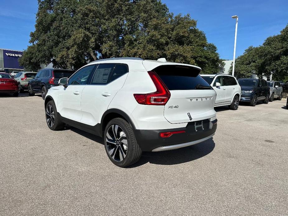 new 2025 Volvo XC40 car, priced at $51,765