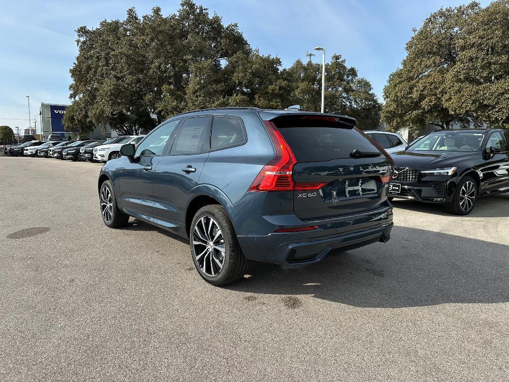 new 2025 Volvo XC60 car, priced at $54,585