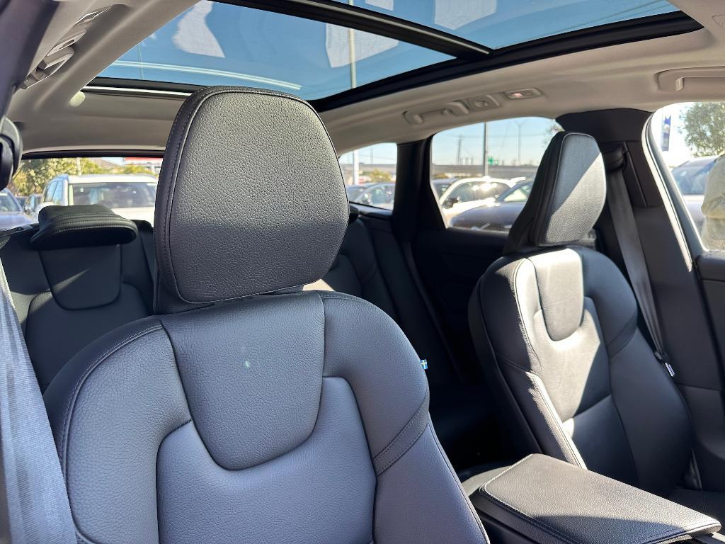 used 2022 Volvo XC60 car, priced at $24,995