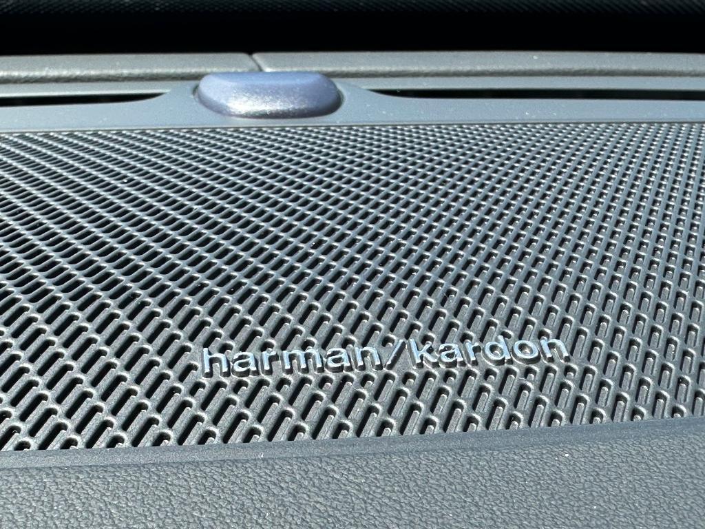 new 2026 Volvo XC90 car, priced at $85,625