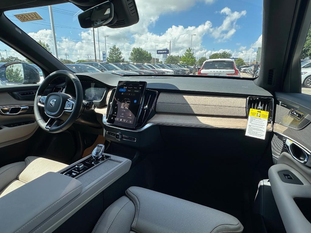 new 2026 Volvo XC90 car, priced at $85,625