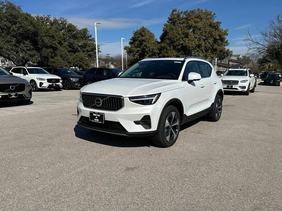 new 2024 Volvo XC40 car, priced at $47,895