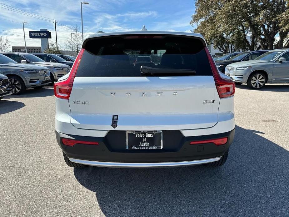 new 2024 Volvo XC40 car, priced at $47,895