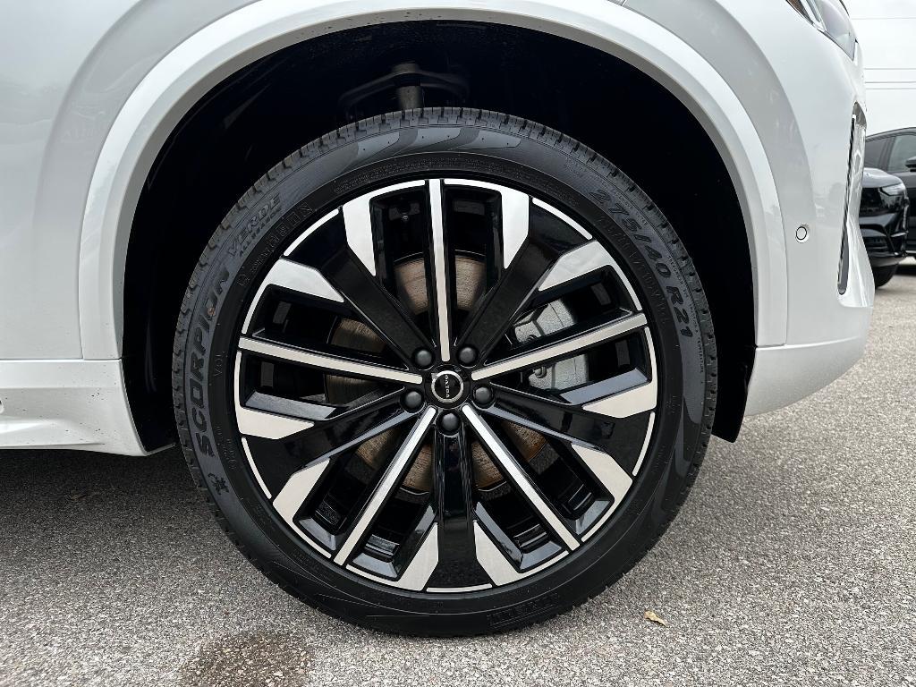 new 2025 Volvo XC90 Plug-In Hybrid car, priced at $78,805