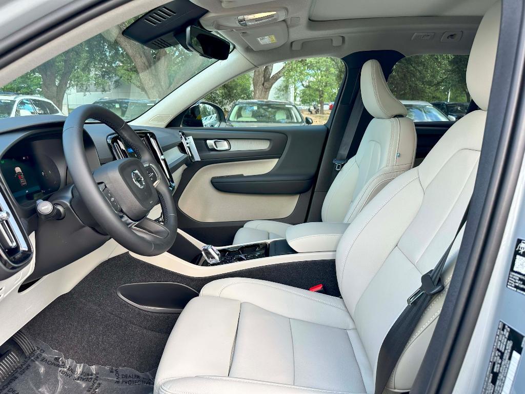 new 2026 Volvo XC40 car, priced at $50,150
