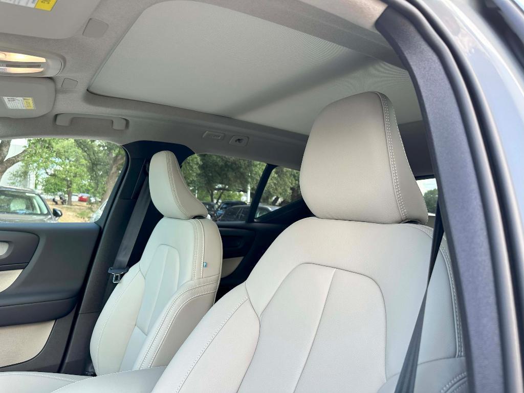new 2026 Volvo XC40 car, priced at $50,150