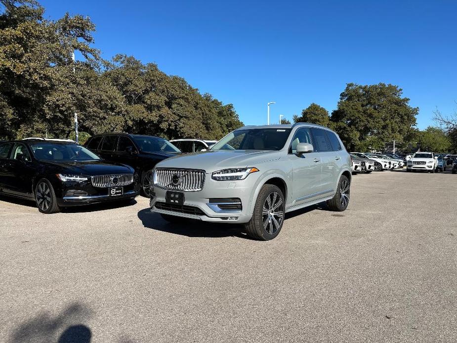 new 2025 Volvo XC90 car, priced at $67,695