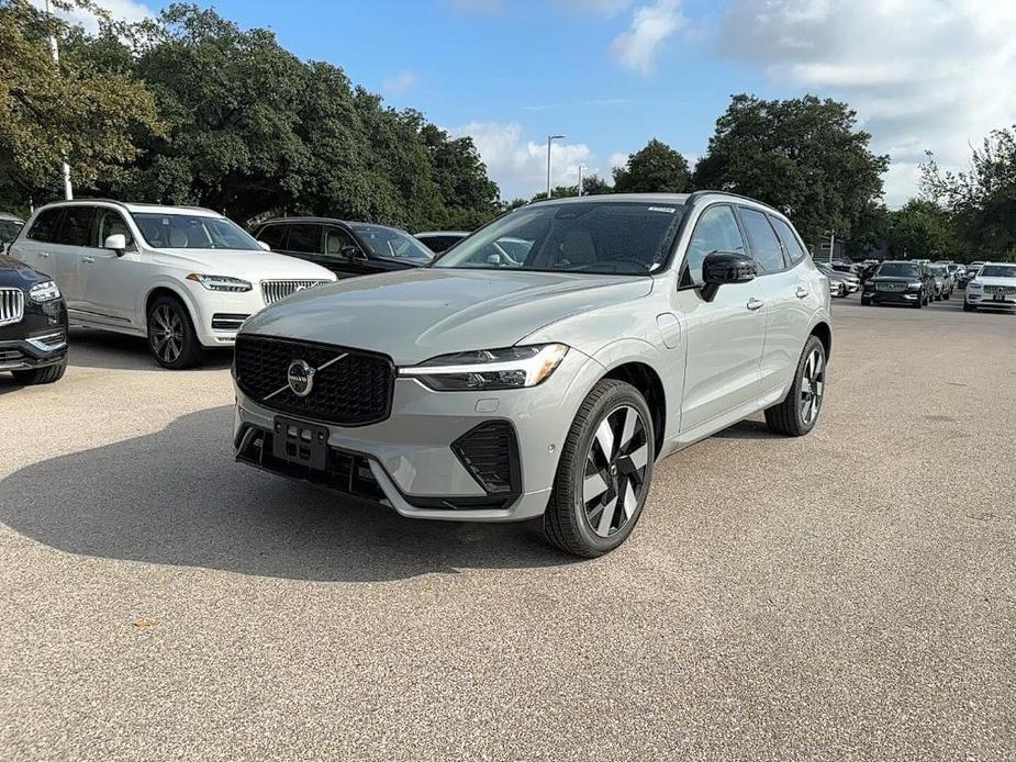 new 2025 Volvo XC60 Plug-In Hybrid car, priced at $66,635