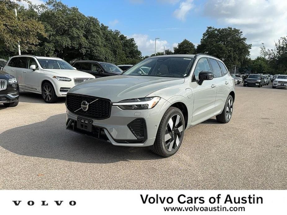 new 2025 Volvo XC60 Plug-In Hybrid car, priced at $66,635