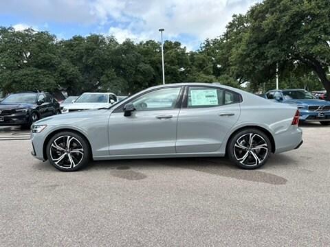 new 2024 Volvo S60 car, priced at $45,825