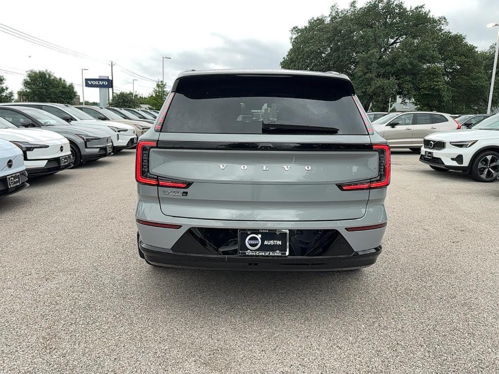 new 2025 Volvo EX90 car, priced at $91,450