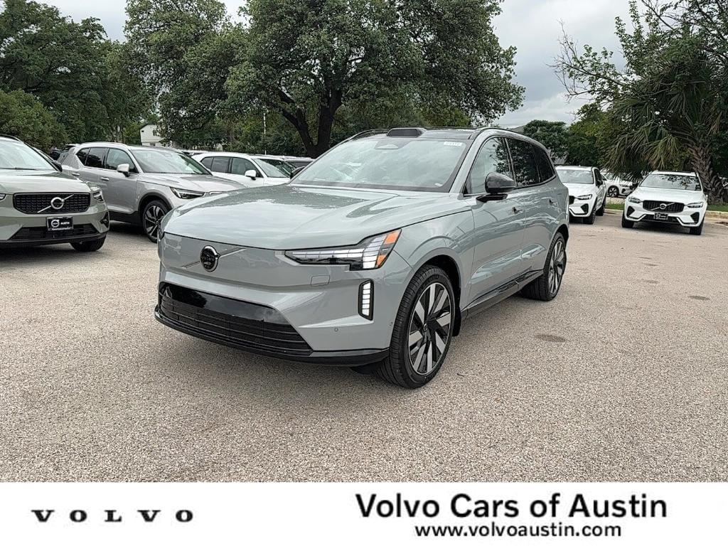 new 2025 Volvo EX90 car, priced at $91,450