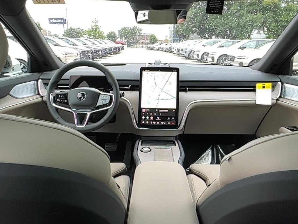 new 2025 Volvo EX90 car, priced at $91,450