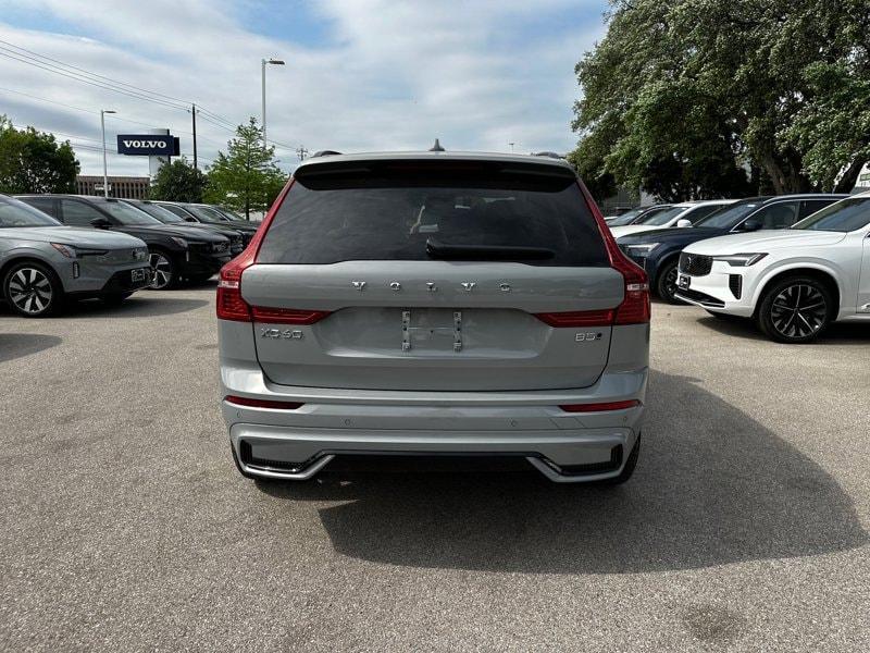 new 2025 Volvo XC60 car, priced at $59,095