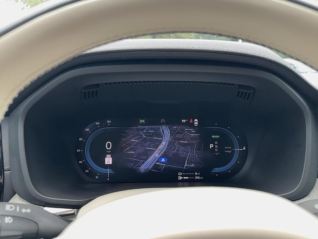 used 2023 Volvo XC60 Recharge Plug-In Hybrid car, priced at $49,995