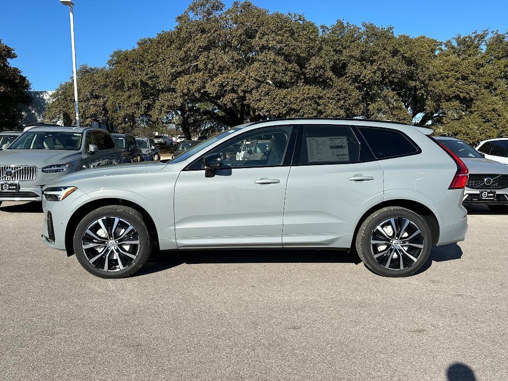 new 2025 Volvo XC60 car, priced at $54,585