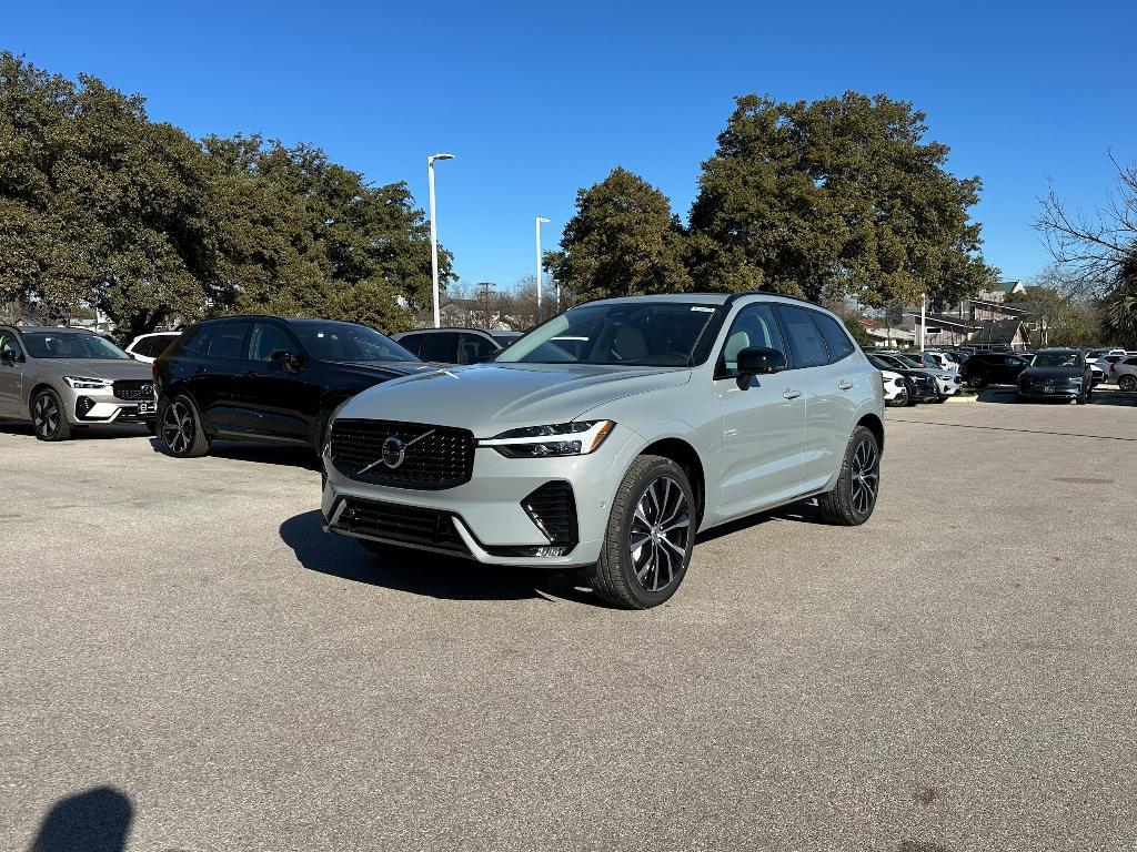 new 2025 Volvo XC60 car, priced at $54,585