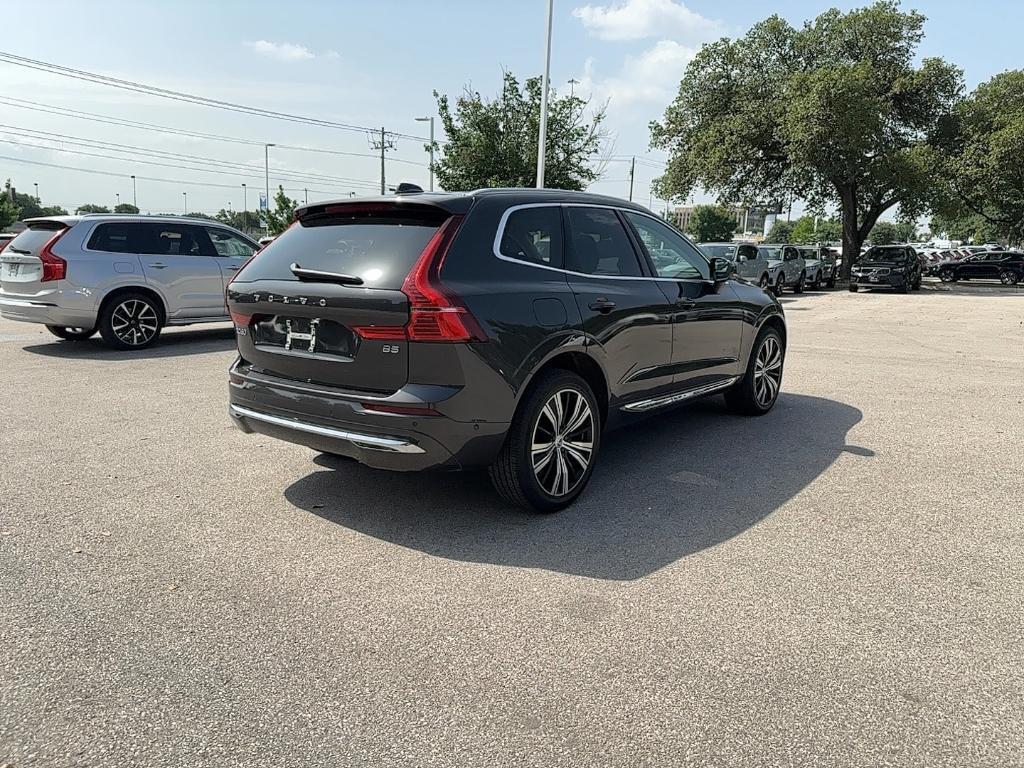 used 2023 Volvo XC60 car, priced at $43,995