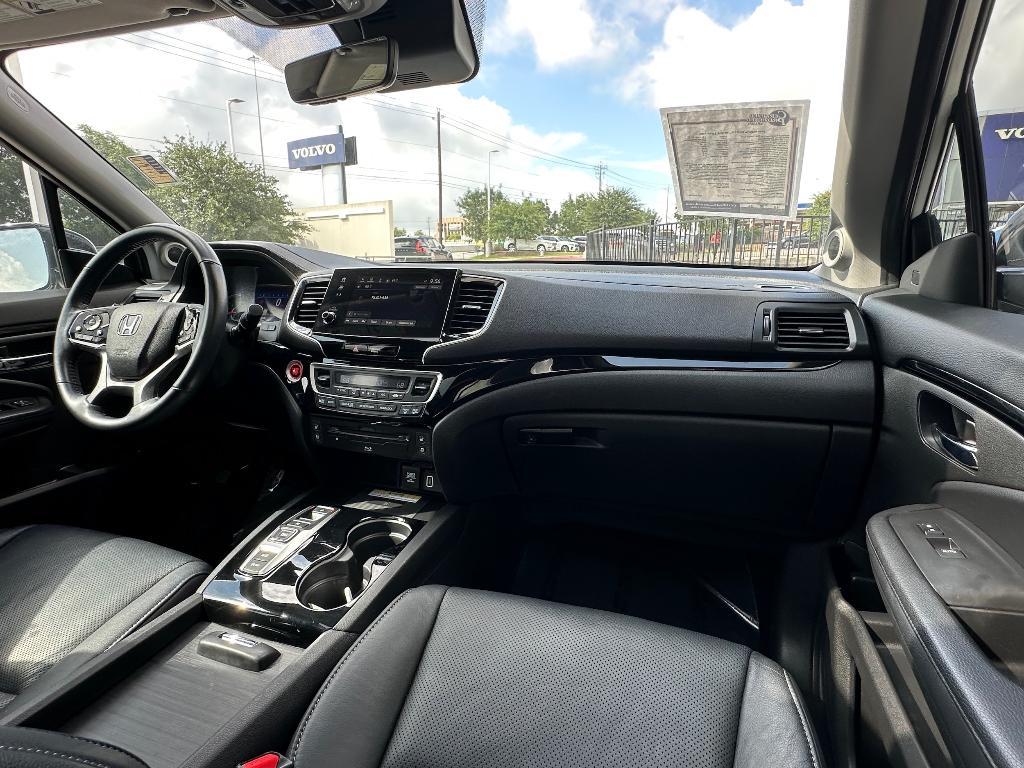 used 2019 Honda Pilot car, priced at $28,995