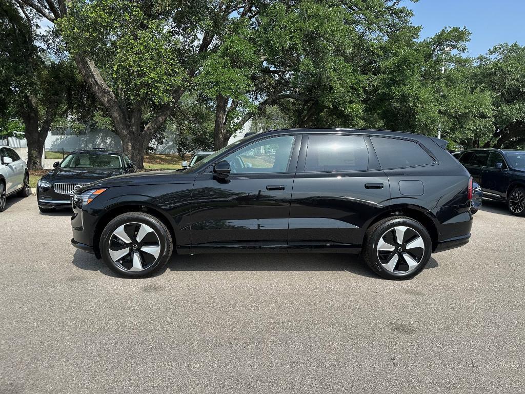 new 2025 Volvo EX90 car, priced at $82,385