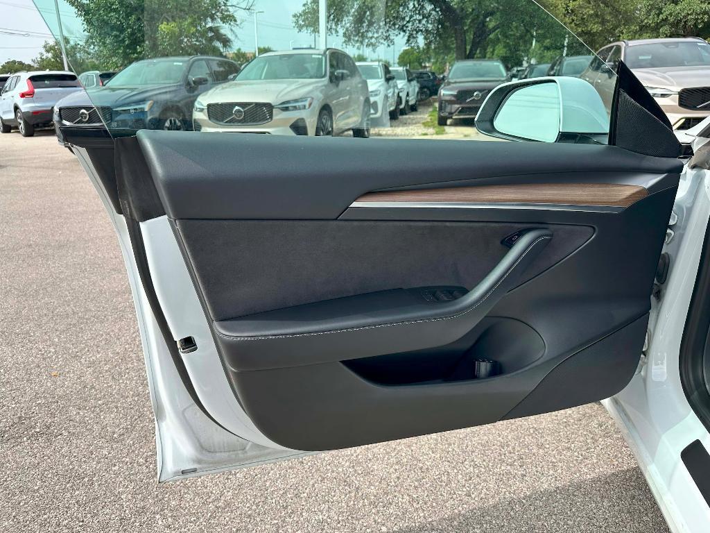 used 2021 Tesla Model 3 car, priced at $26,995