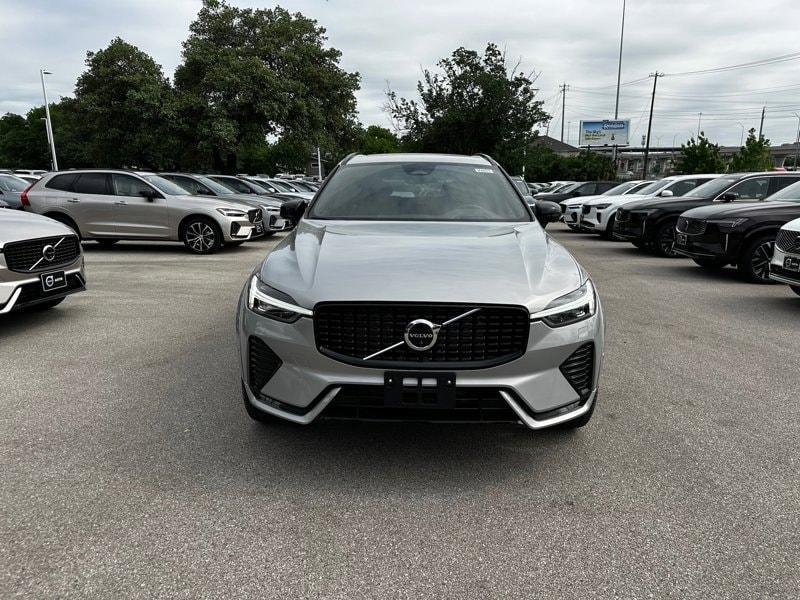 new 2025 Volvo XC60 car, priced at $60,910
