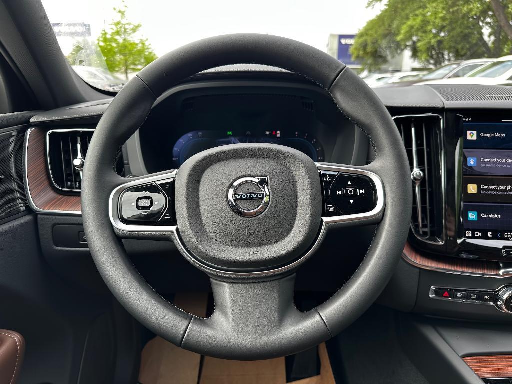 new 2025 Volvo XC60 car, priced at $60,910