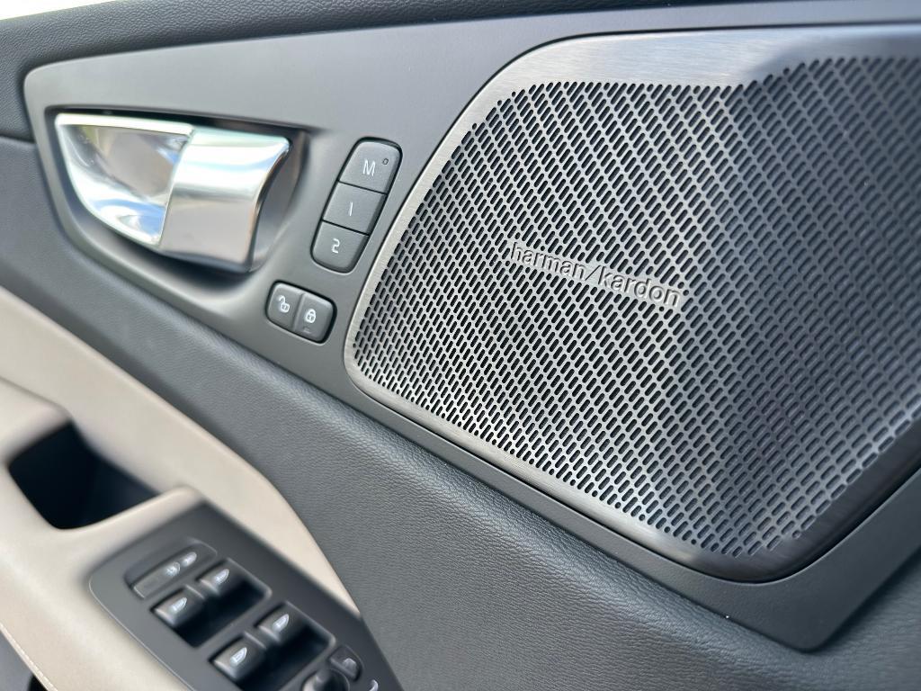 new 2026 Volvo XC60 car, priced at $58,815