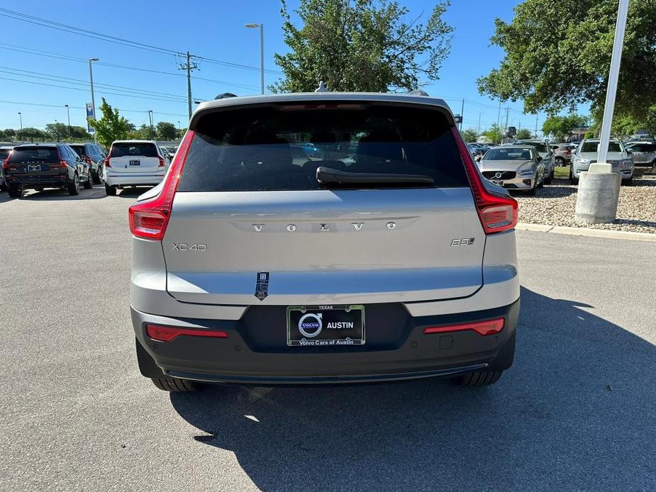 new 2024 Volvo XC40 car, priced at $52,190