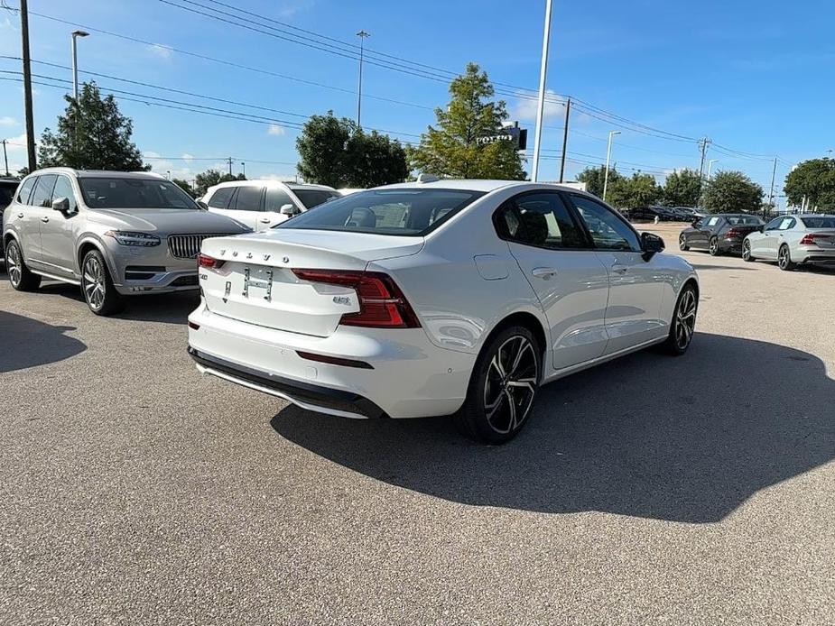 new 2024 Volvo S60 car, priced at $47,395