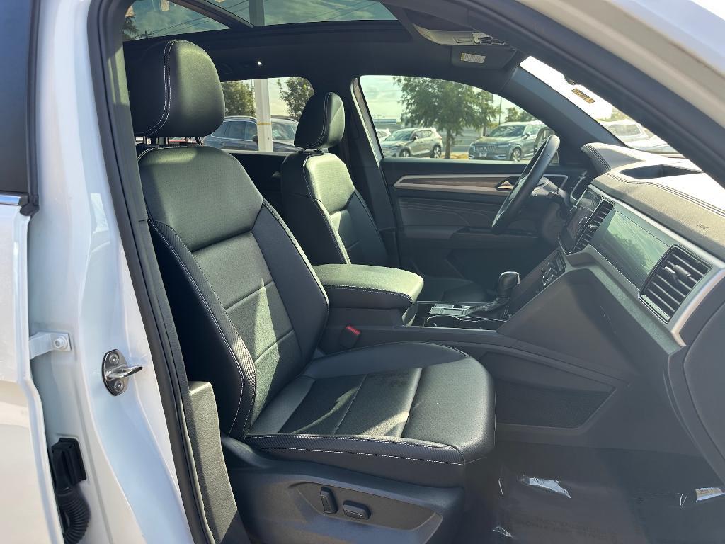 used 2021 Volkswagen Atlas Cross Sport car, priced at $25,495