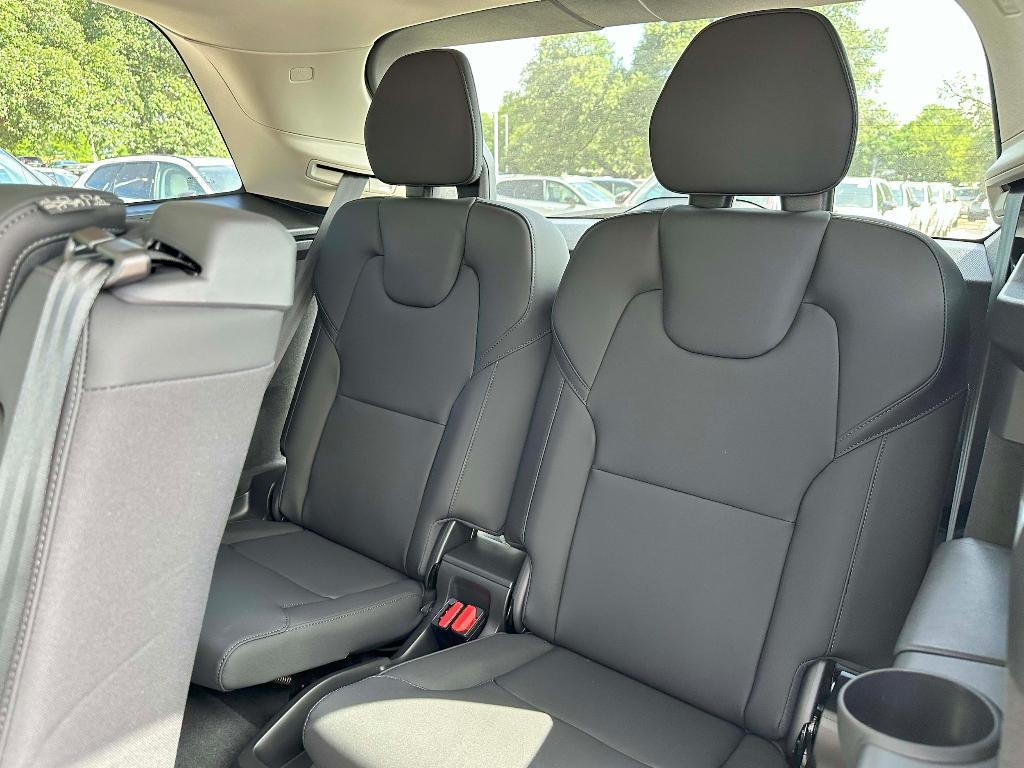 new 2026 Volvo XC90 car, priced at $68,245