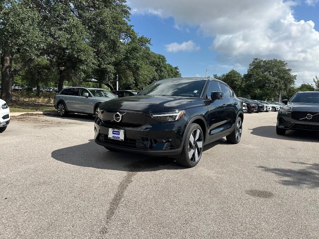 used 2022 Volvo C40 Recharge Pure Electric car, priced at $33,495