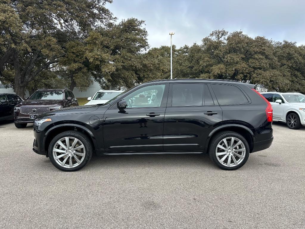 used 2022 Volvo XC90 Recharge Plug-In Hybrid car, priced at $54,225