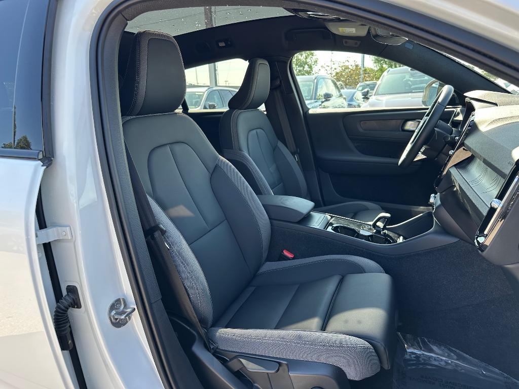 used 2023 Volvo C40 Recharge Pure Electric car, priced at $31,995