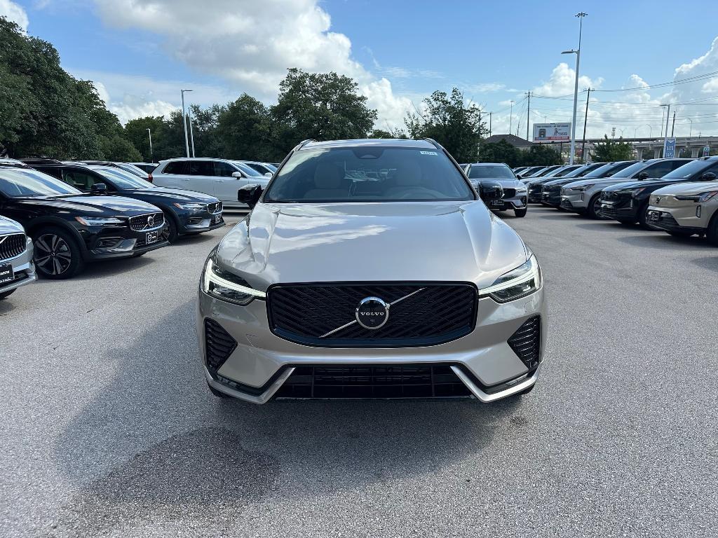 new 2026 Volvo XC60 car, priced at $57,985
