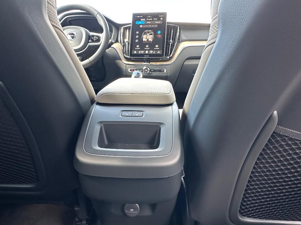 new 2026 Volvo XC60 car, priced at $57,985