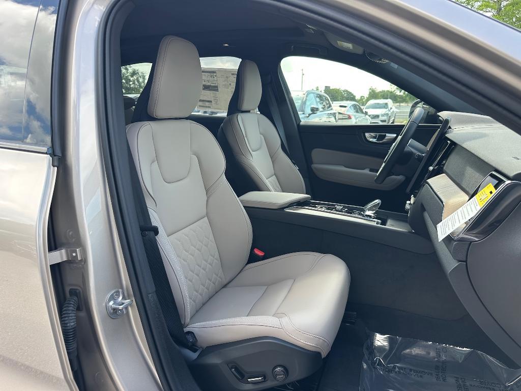 new 2026 Volvo XC60 car, priced at $57,985