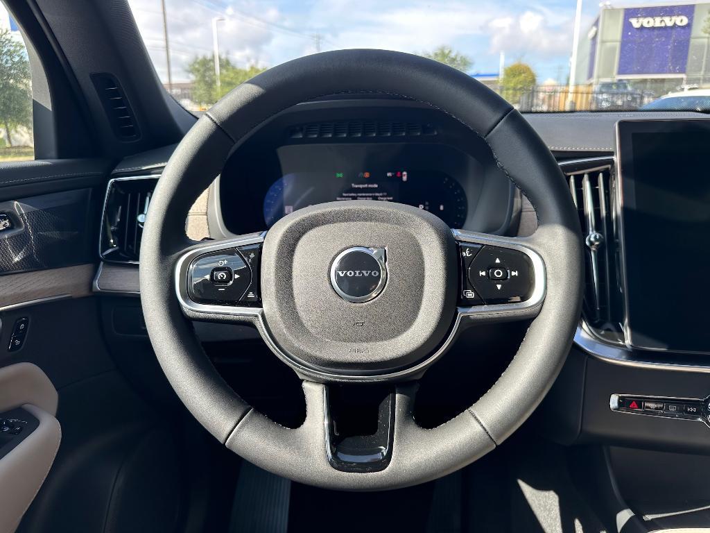 new 2026 Volvo XC90 car, priced at $71,825