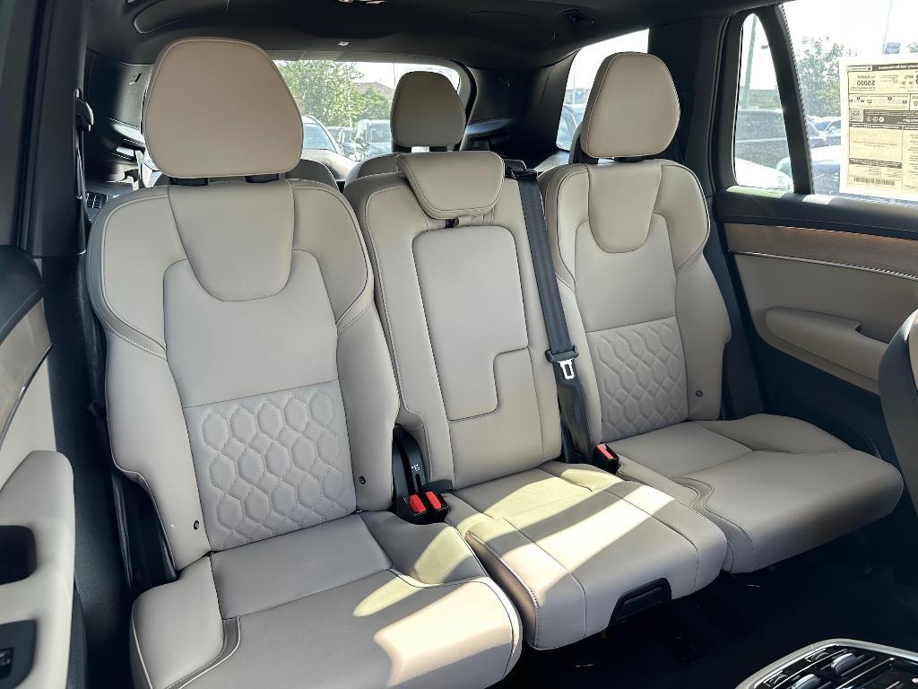 new 2026 Volvo XC90 car, priced at $71,825