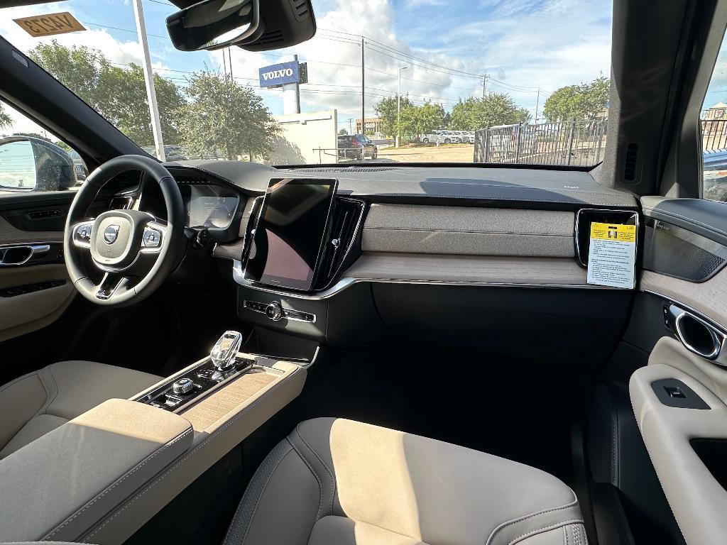 new 2026 Volvo XC90 car, priced at $71,825