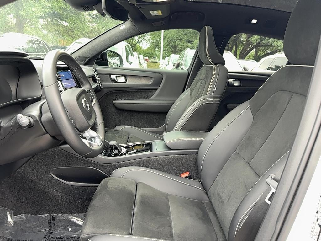used 2023 Volvo C40 Recharge Pure Electric car, priced at $34,995